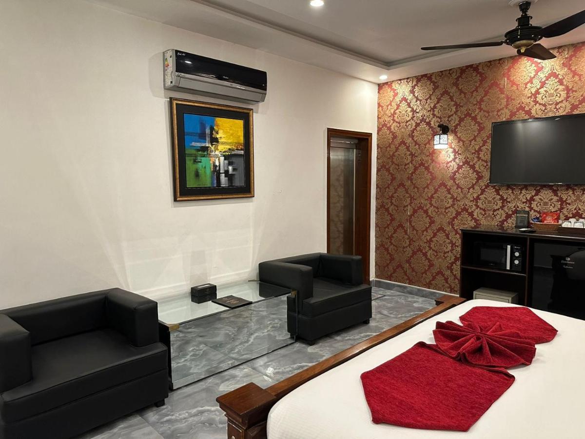 Lawrence View Hotel, לאהור מראה חיצוני תמונה