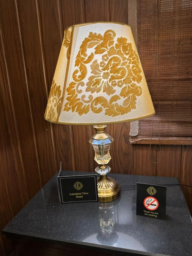 Lawrence View Hotel, לאהור מראה חיצוני תמונה