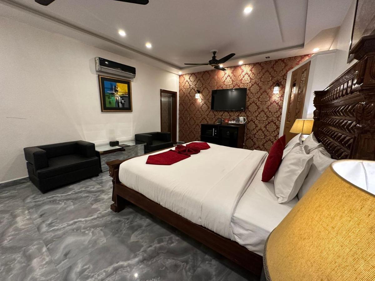 Lawrence View Hotel, לאהור מראה חיצוני תמונה
