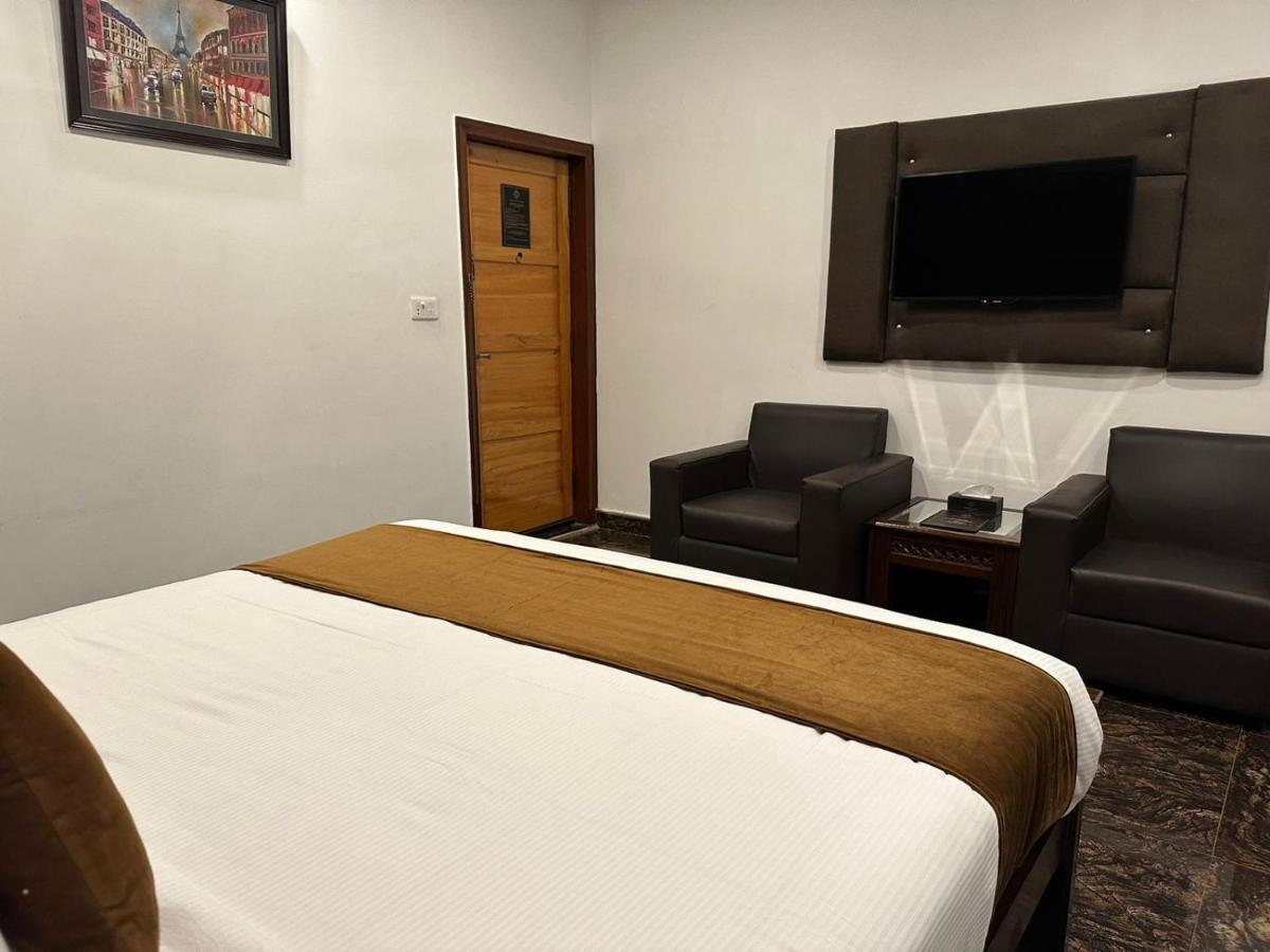 Lawrence View Hotel, לאהור מראה חיצוני תמונה