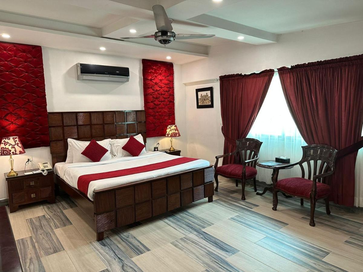 Lawrence View Hotel, לאהור מראה חיצוני תמונה